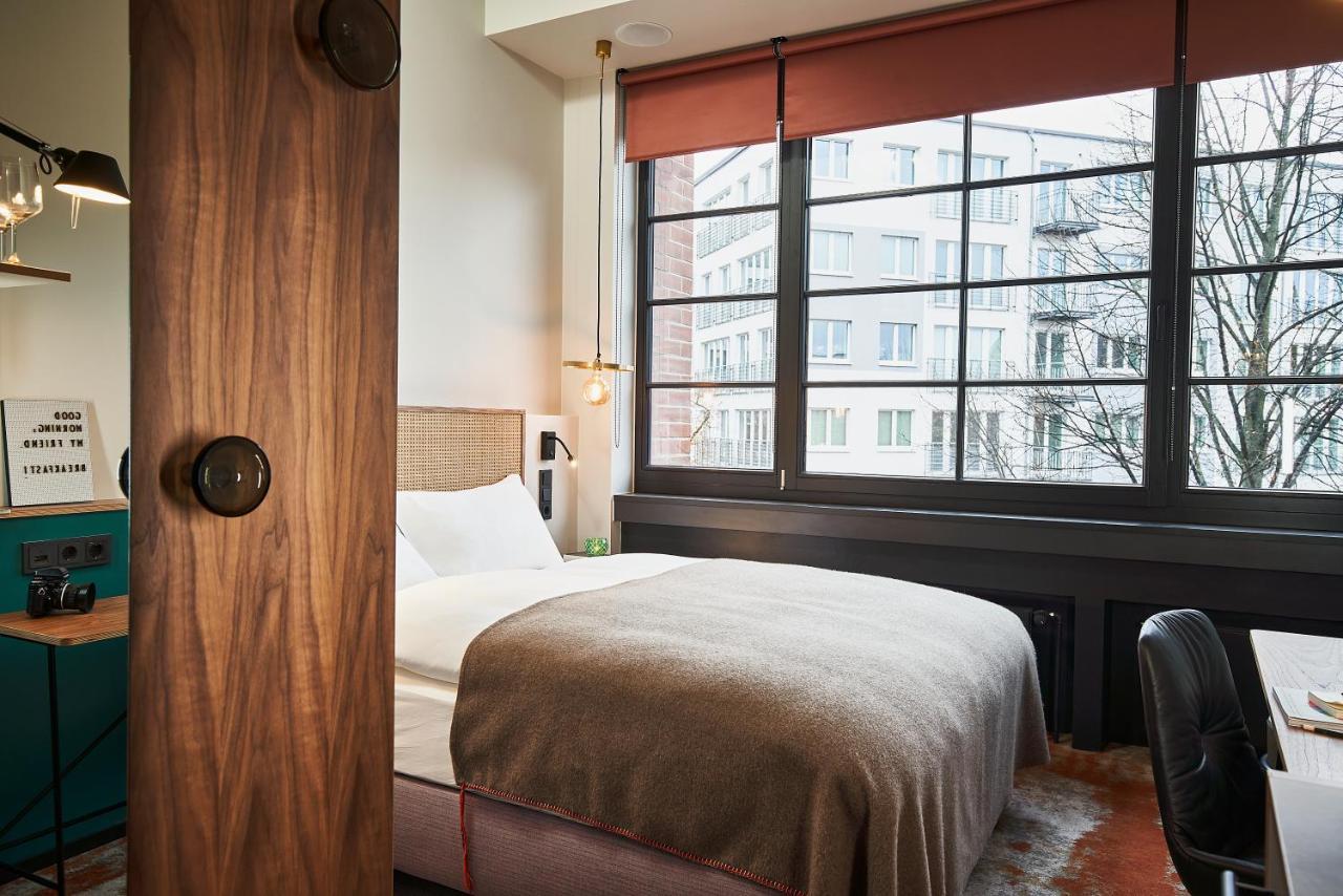 Hood House Hotel Хамбург Екстериор снимка